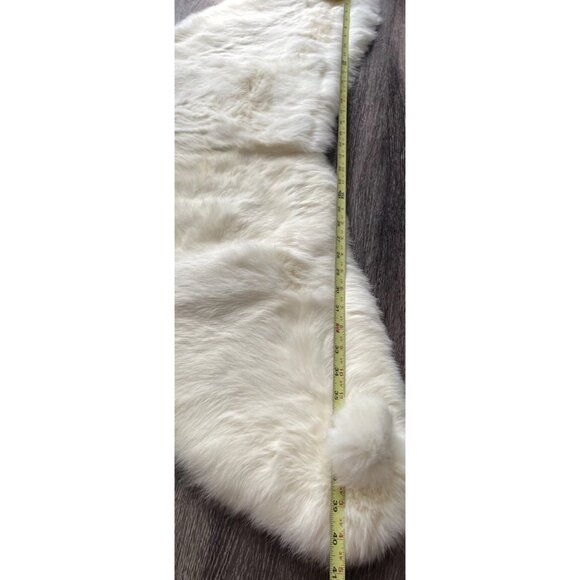 Vintage Rabbit Fur White Over The Shoulder Cape Wrap 70s Scarf Fits Small-Medium - Picture 5 of 16